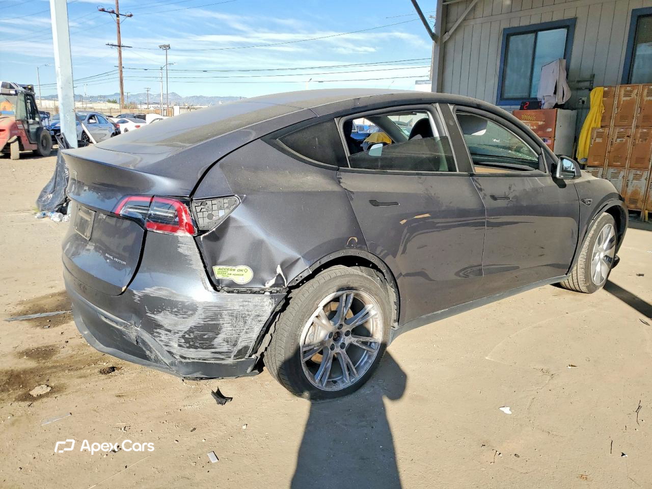 Tesla Model Y 2023