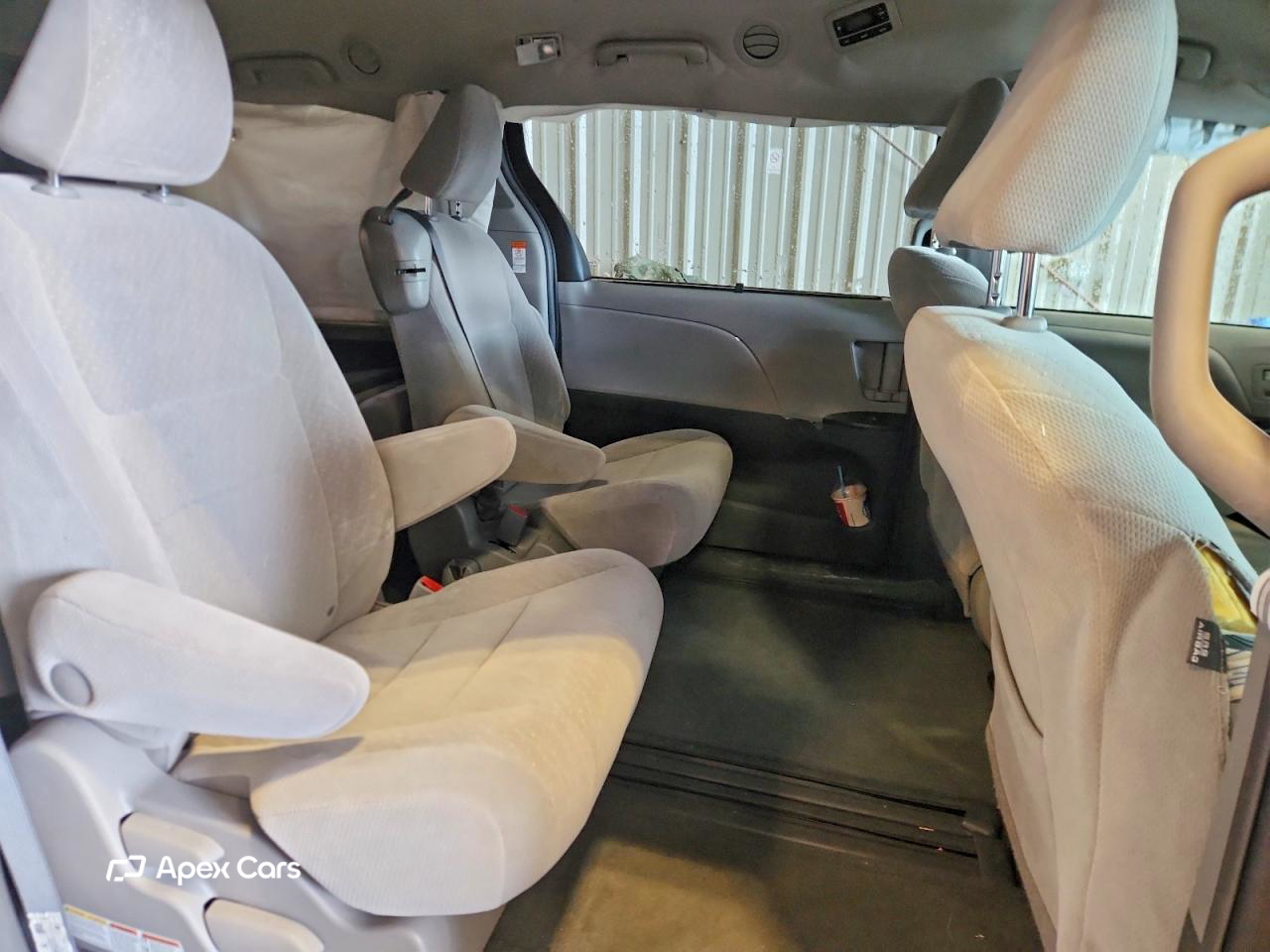 Toyota Sienna 2017