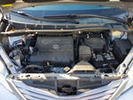 Toyota Sienna 2016