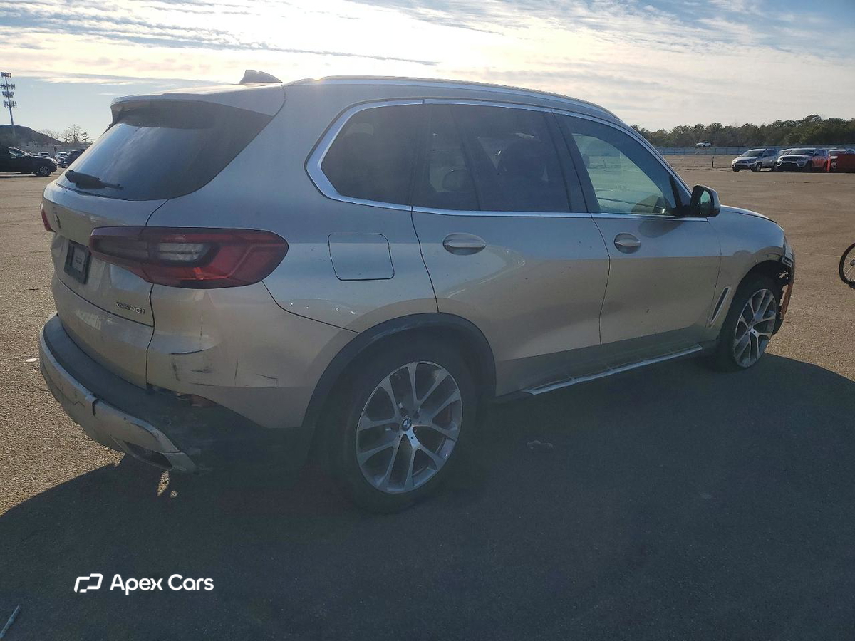 BMW X5 2019