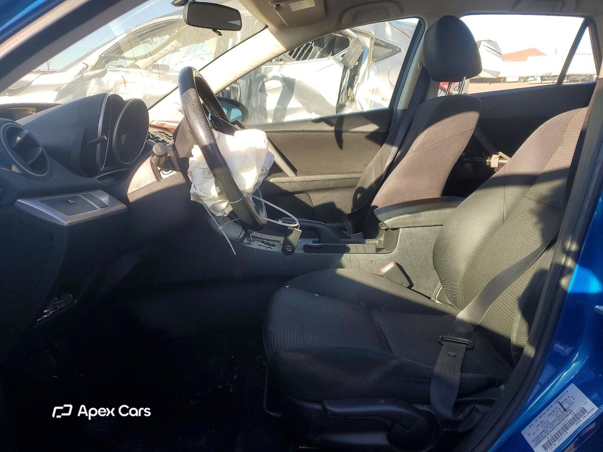 Mazda 3 2012