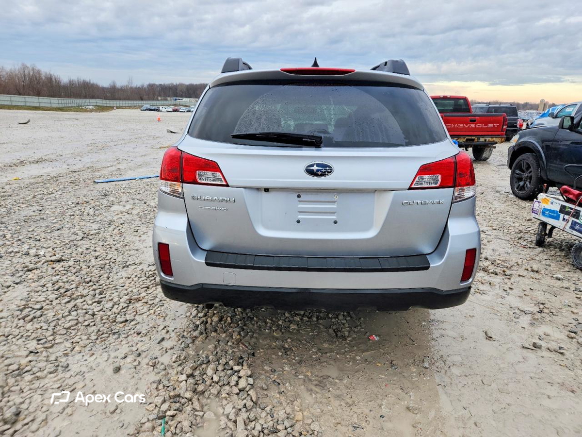 Subaru Outback 2013