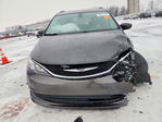 Chrysler Pacifica 2017