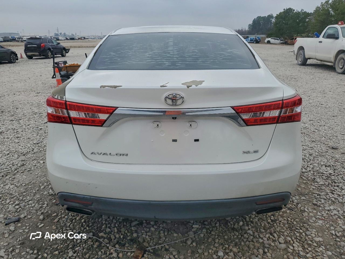 Toyota Avalon 2013