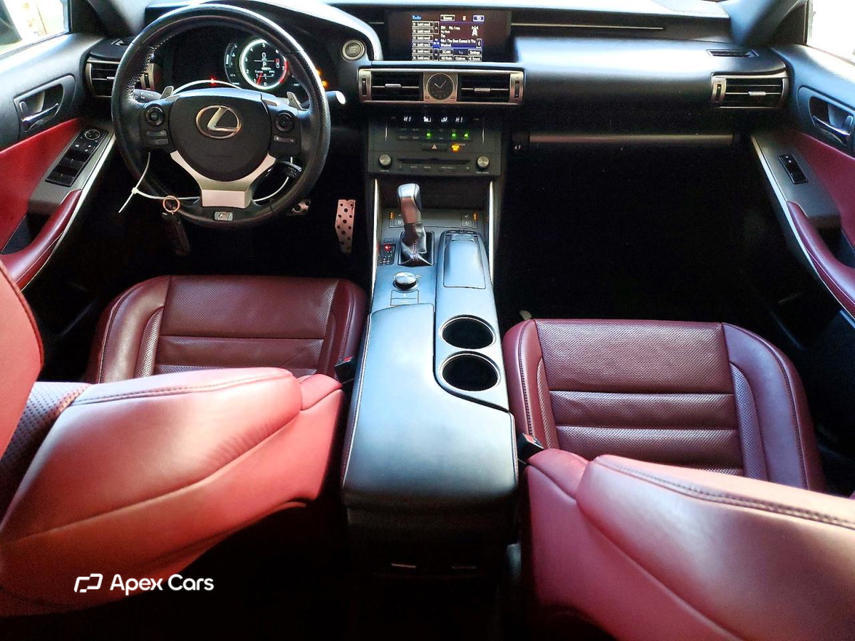 Lexus IS 2015