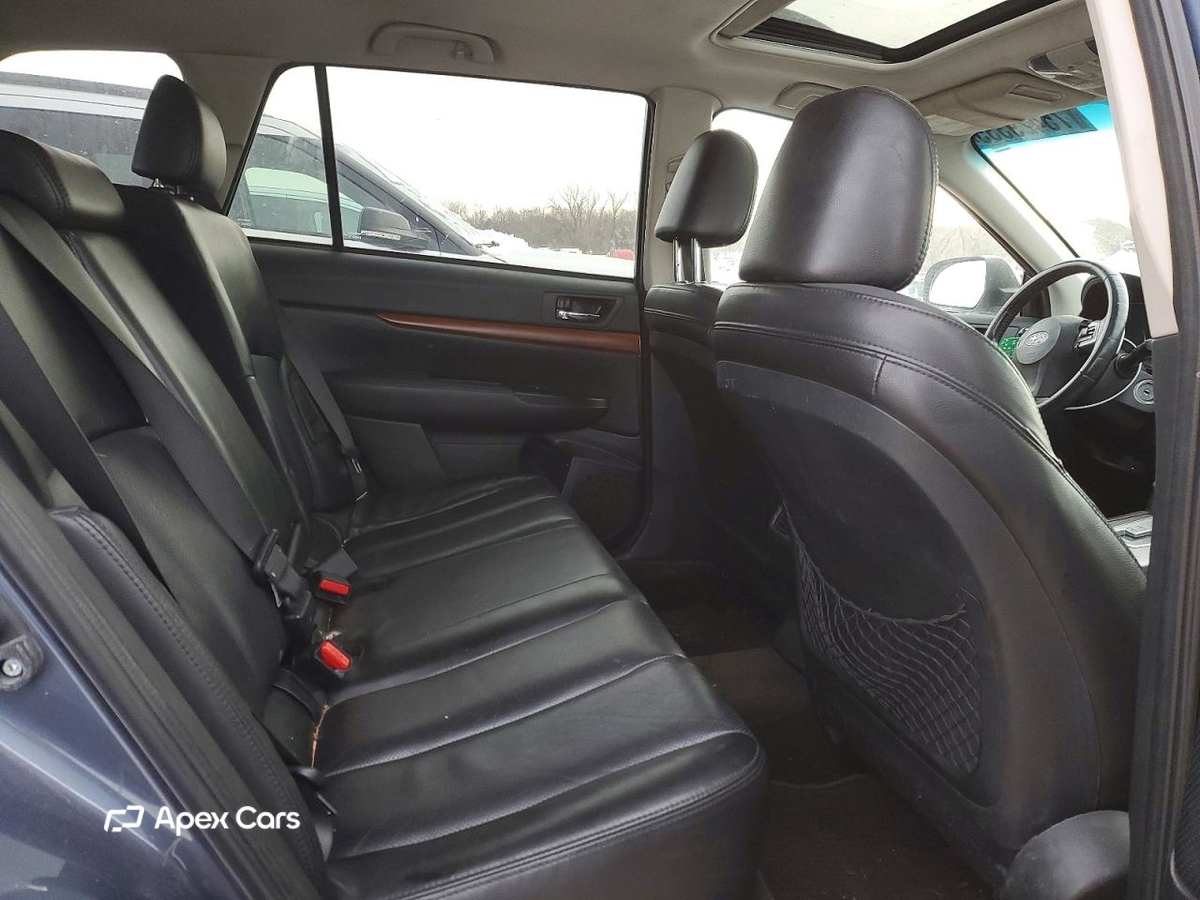 Subaru Outback 2013