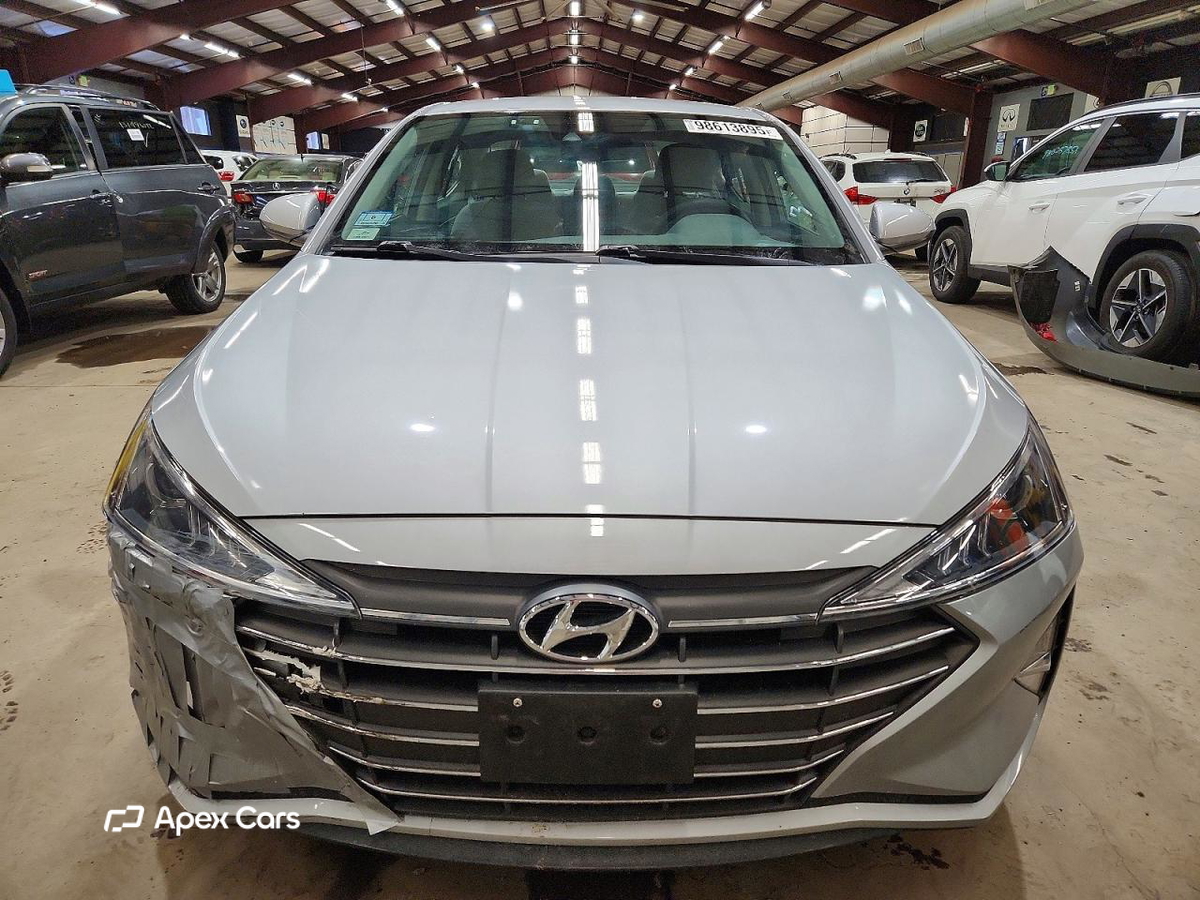 Hyundai Elantra 2020