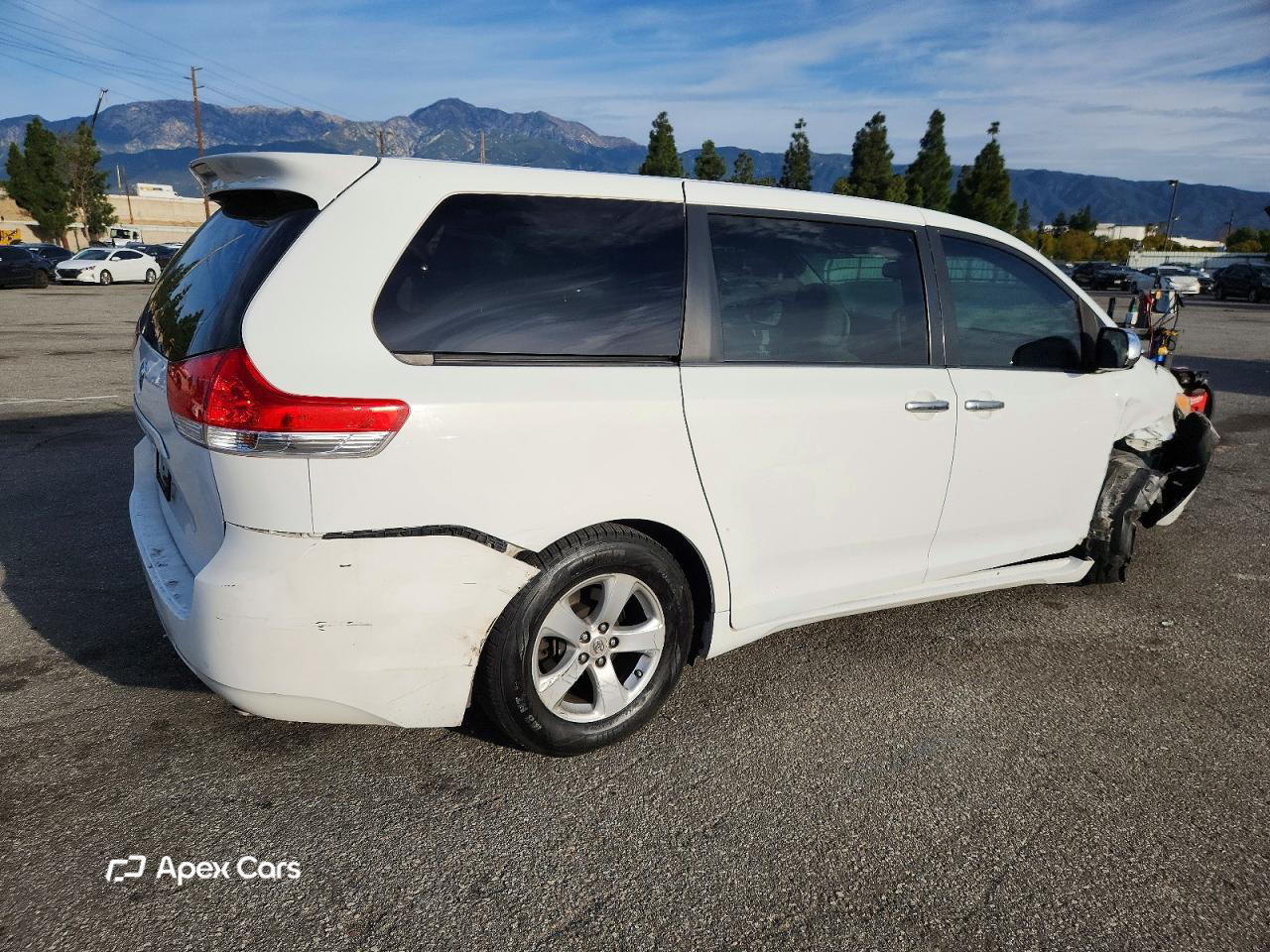 Toyota Sienna 2012