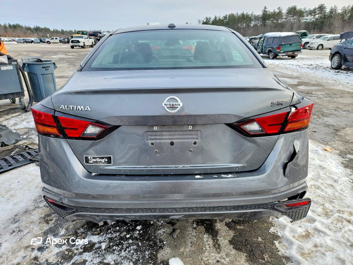 Nissan Altima 2019