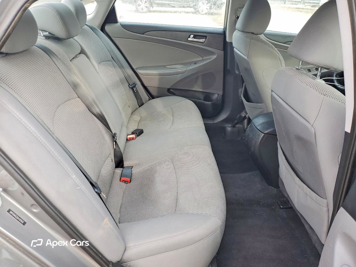 Hyundai Sonata 2013