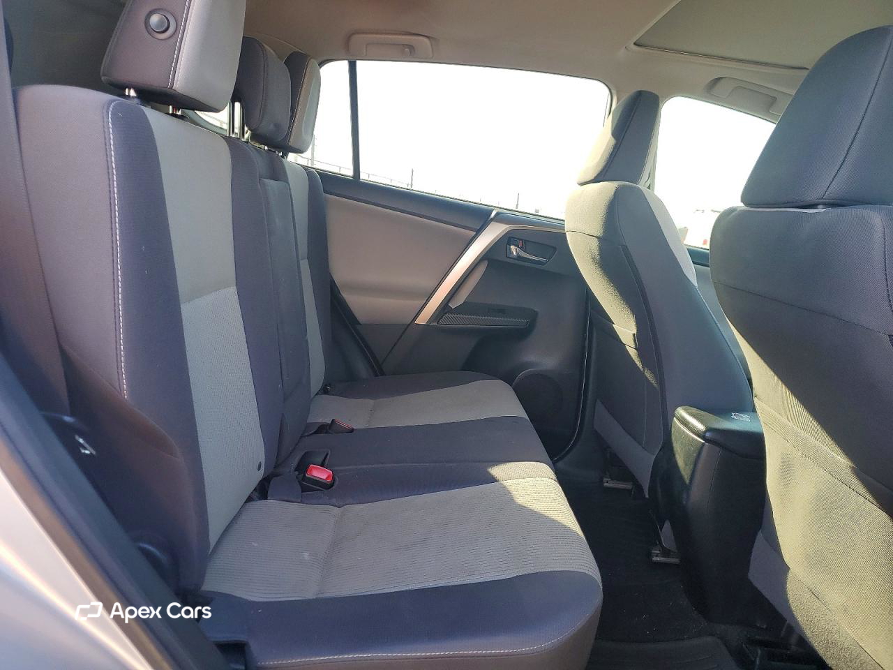 Toyota RAV 4 2015