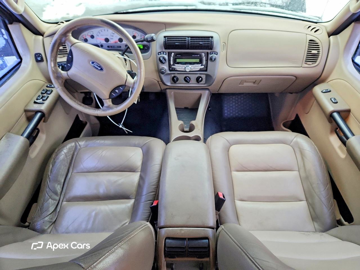 Ford Explorer 2004