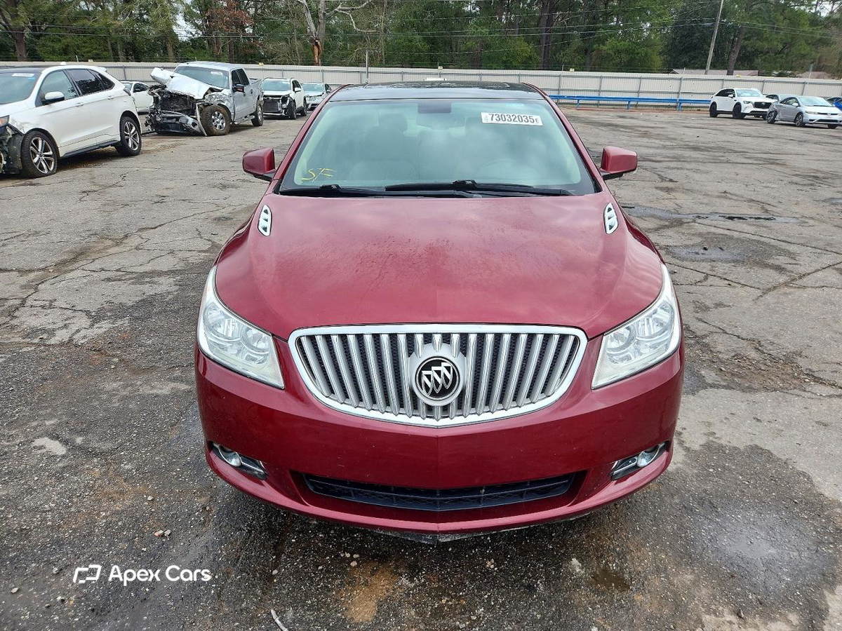 Buick LaCrosse 2011