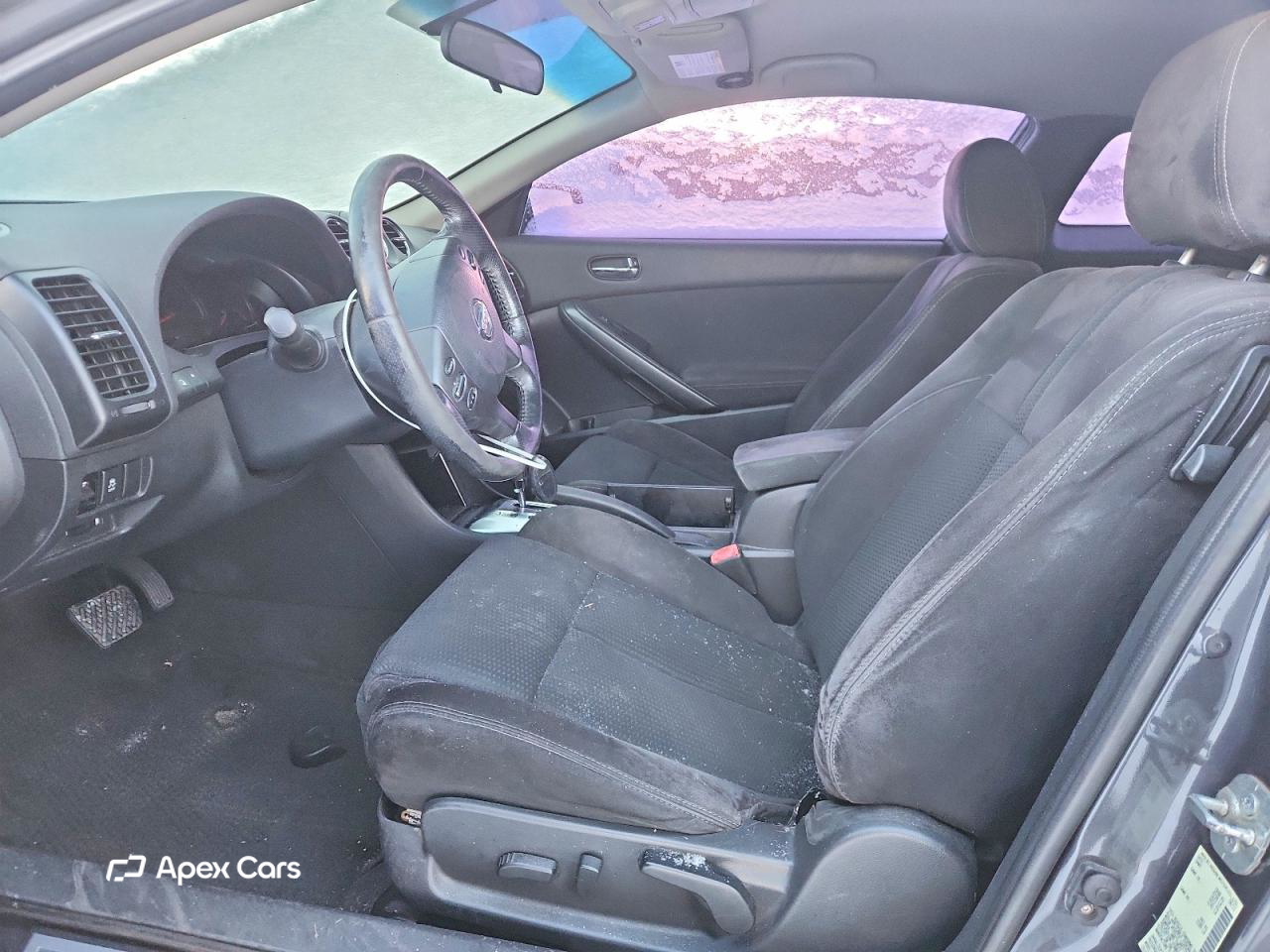Nissan Altima 2012