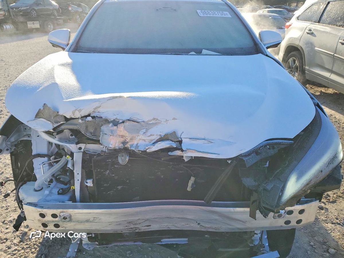 Lexus NX 2026
