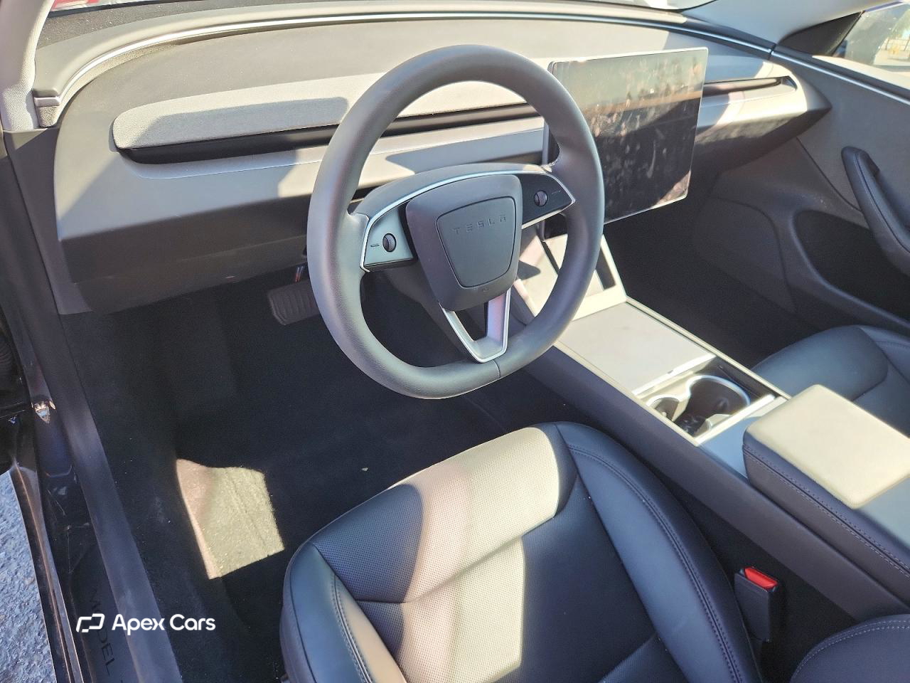 Tesla Model 3 2025