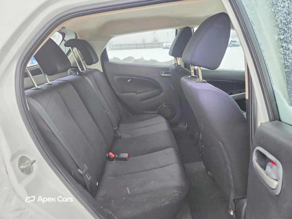 Mazda 2 2014