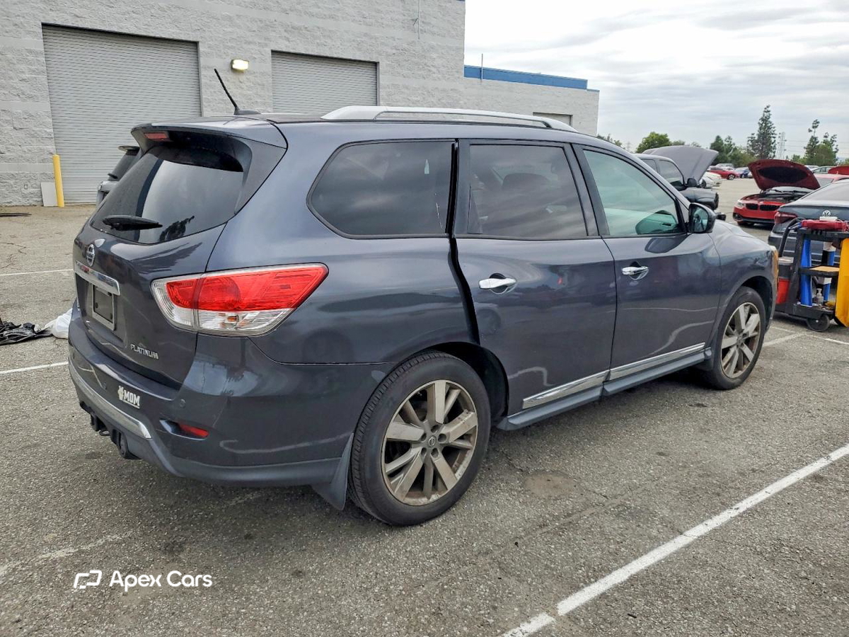 Nissan Pathfinder 2013