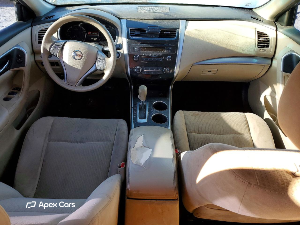 Nissan Altima 2015