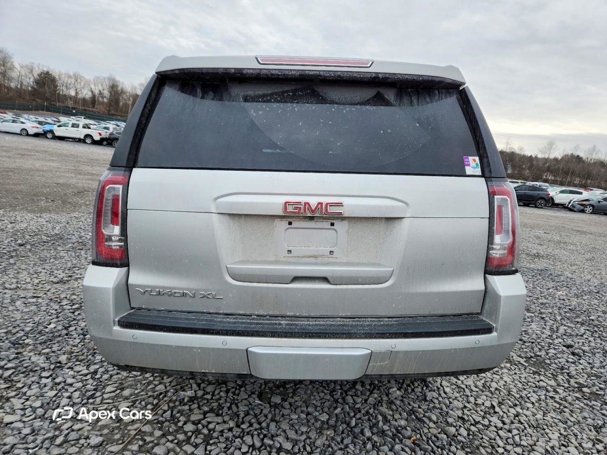 GMC Yukon 2016