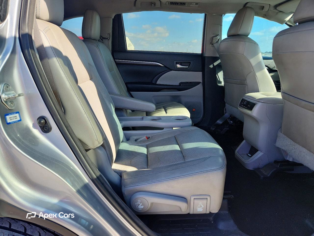 Toyota Highlander 2016