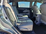 Toyota Highlander 2016