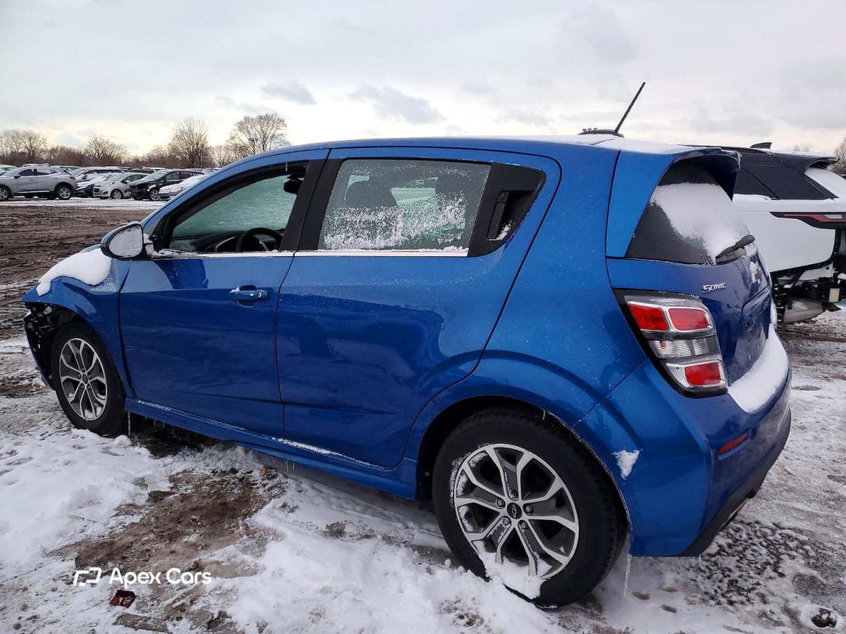 Chevrolet Sonic 2018