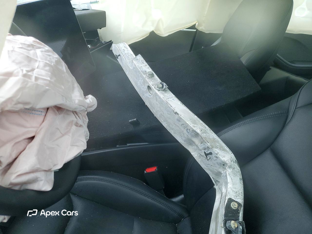 Tesla Model 3 2025