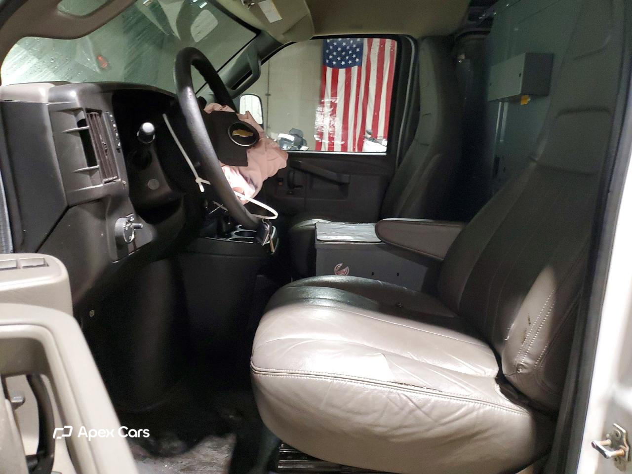 Chevrolet Express 2017
