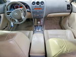 Nissan Altima 2010