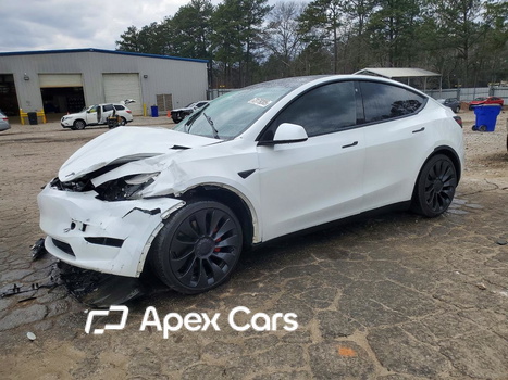 Tesla Model Y 2023 - Image 1 of 13