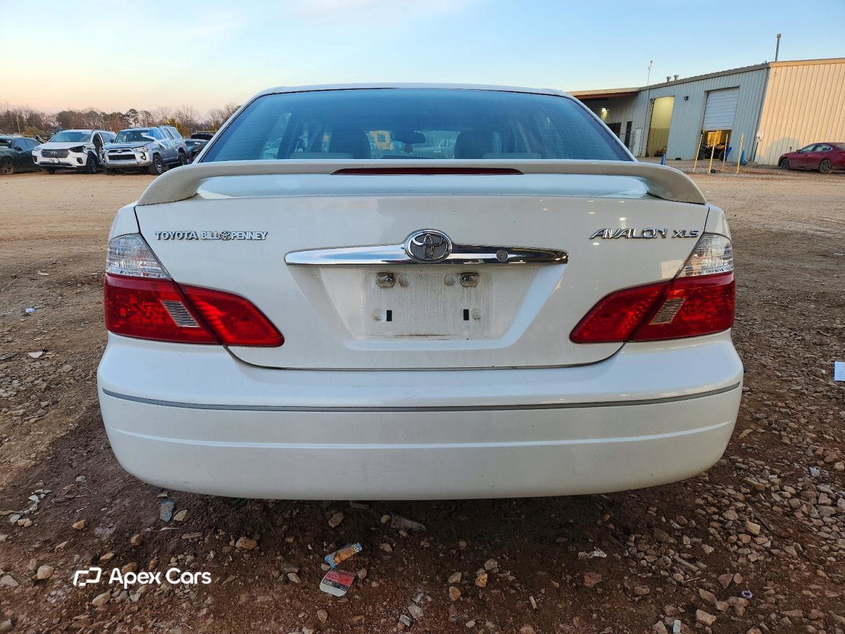 Toyota Avalon 2003
