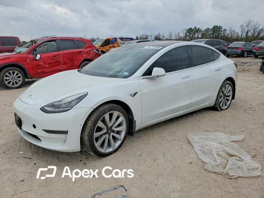 Tesla Model 3 2018 - Image 1 of 13