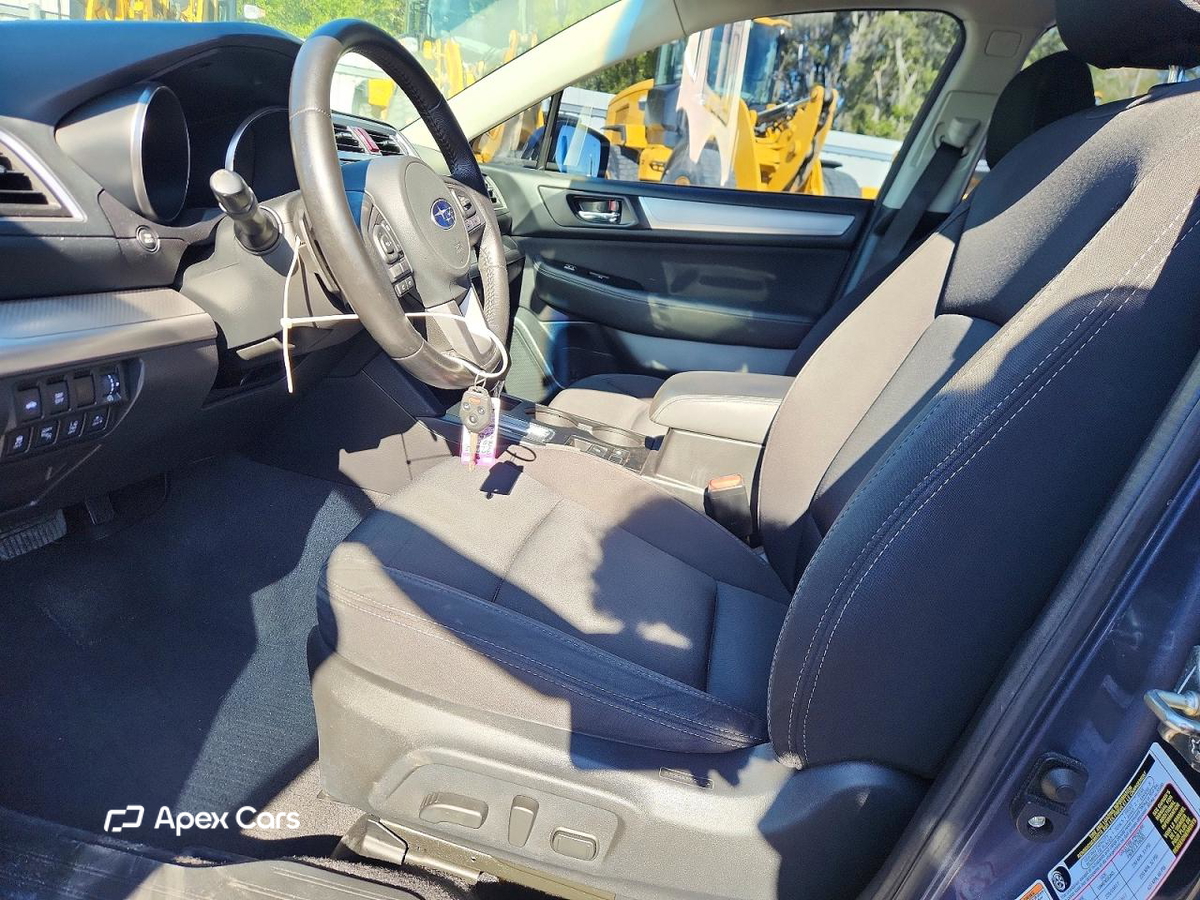 Subaru Legacy 2017