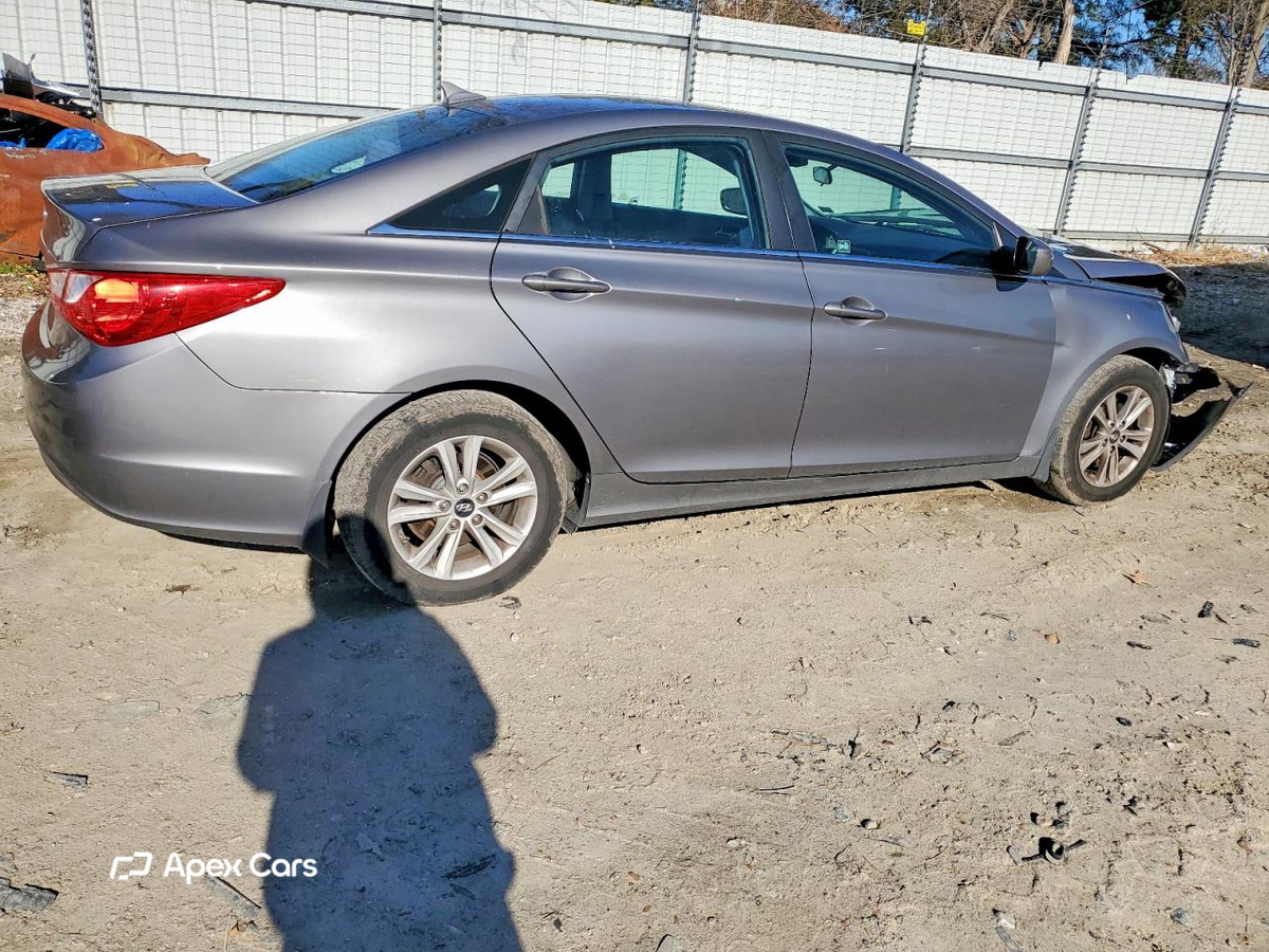 Hyundai Sonata 2011