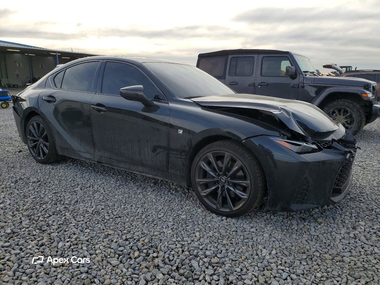 Lexus IS 2025