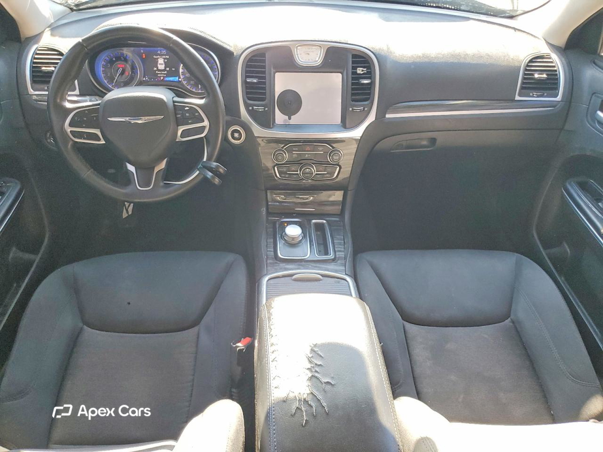 Chrysler 300 2018