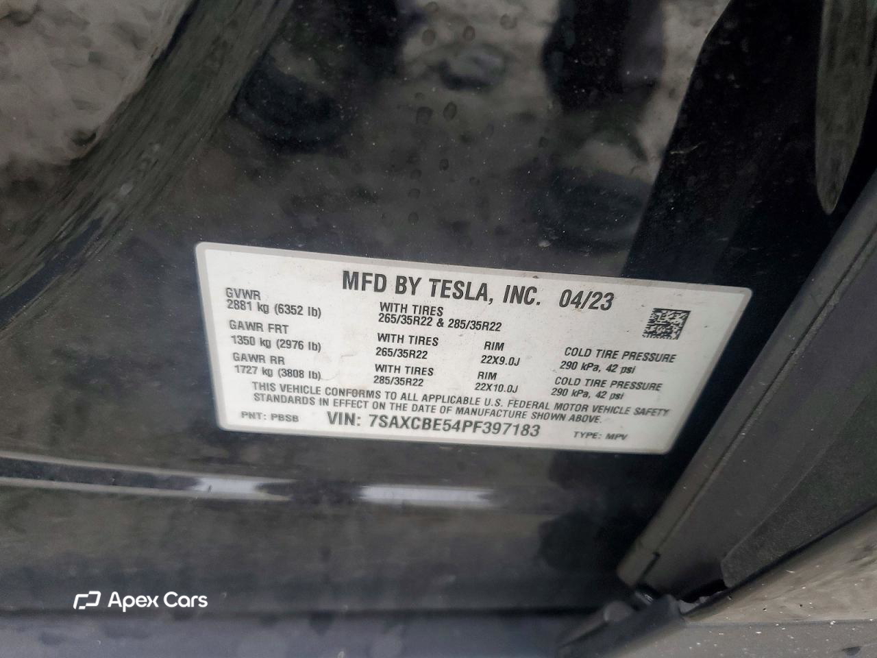 Tesla Model X 2023