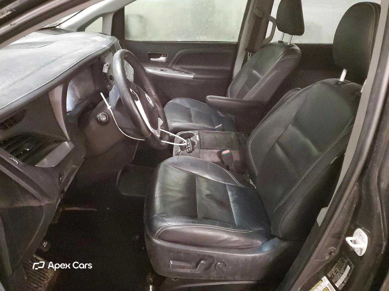 Toyota Sienna 2015