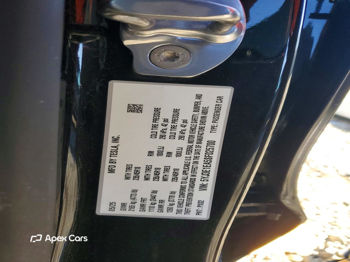Tesla Model 3 2025