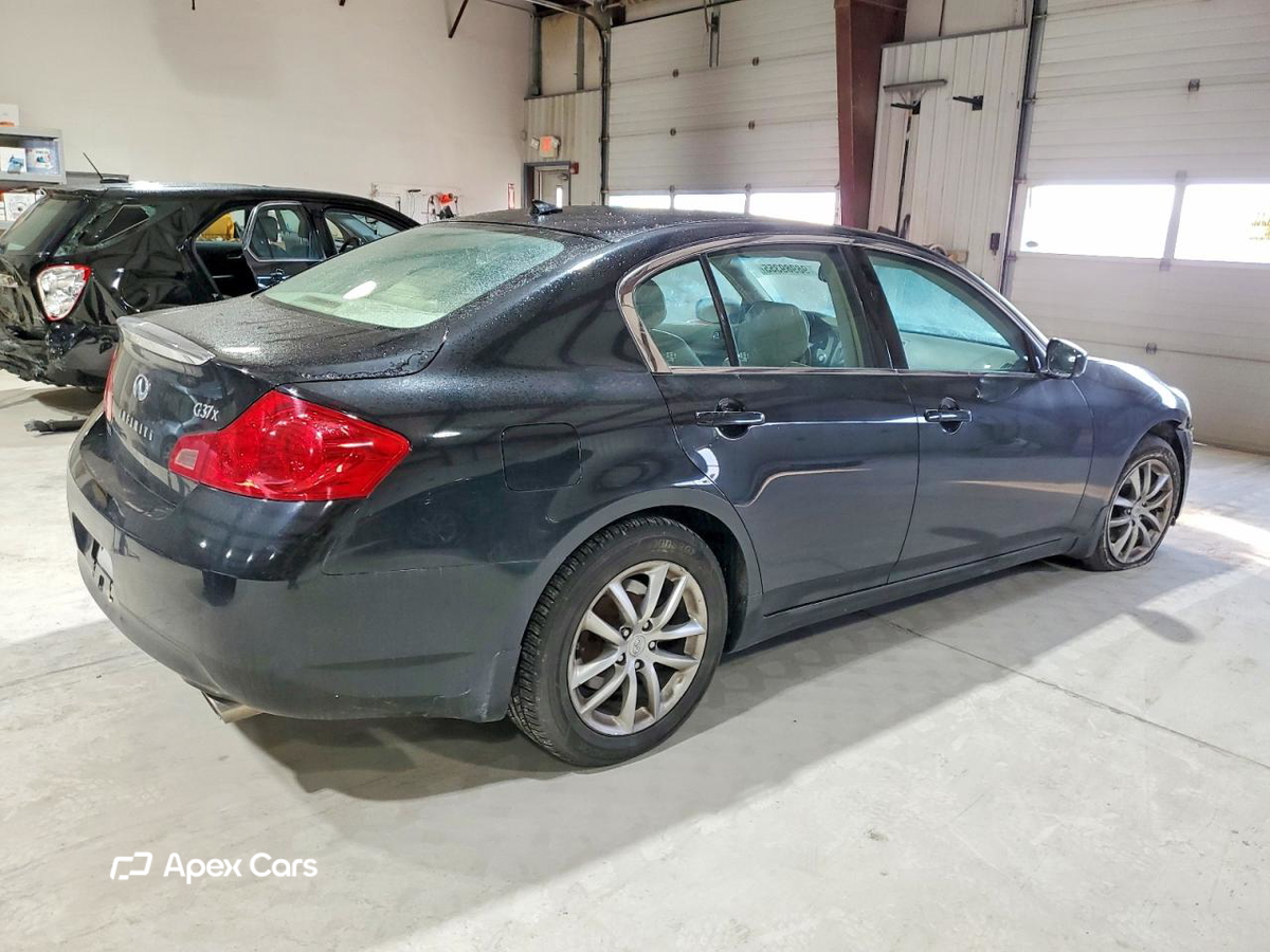 Infiniti G 2009