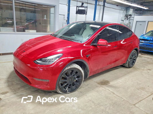Tesla Model Y 2021 - Image 1 of 14