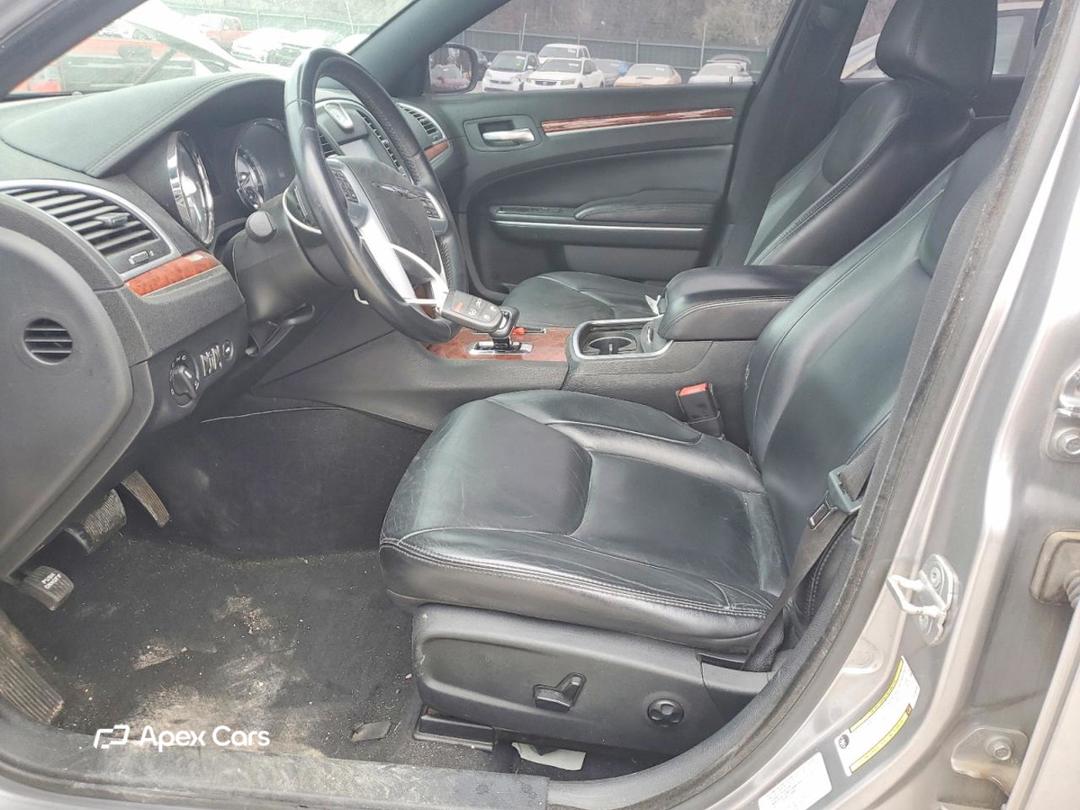 Chrysler 300 2014