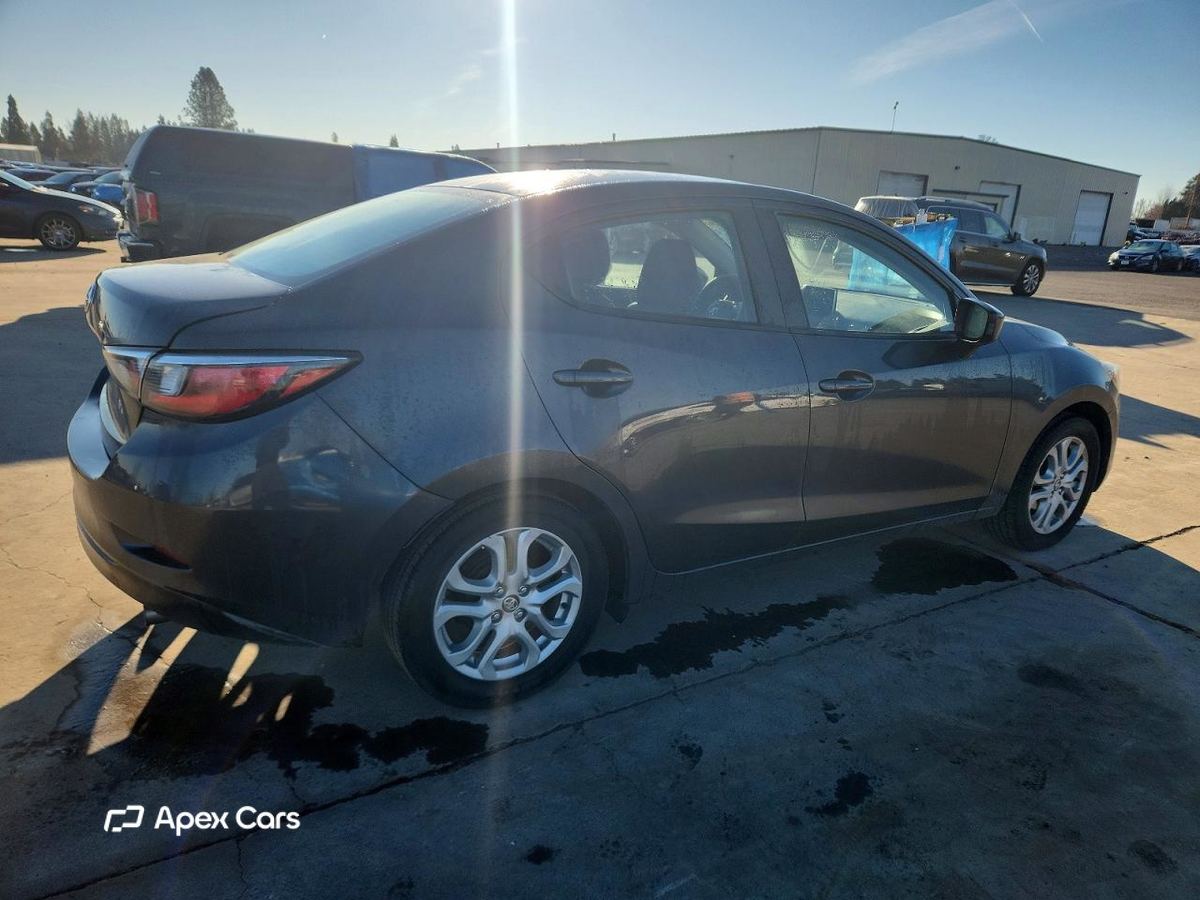 Toyota Yaris 2017