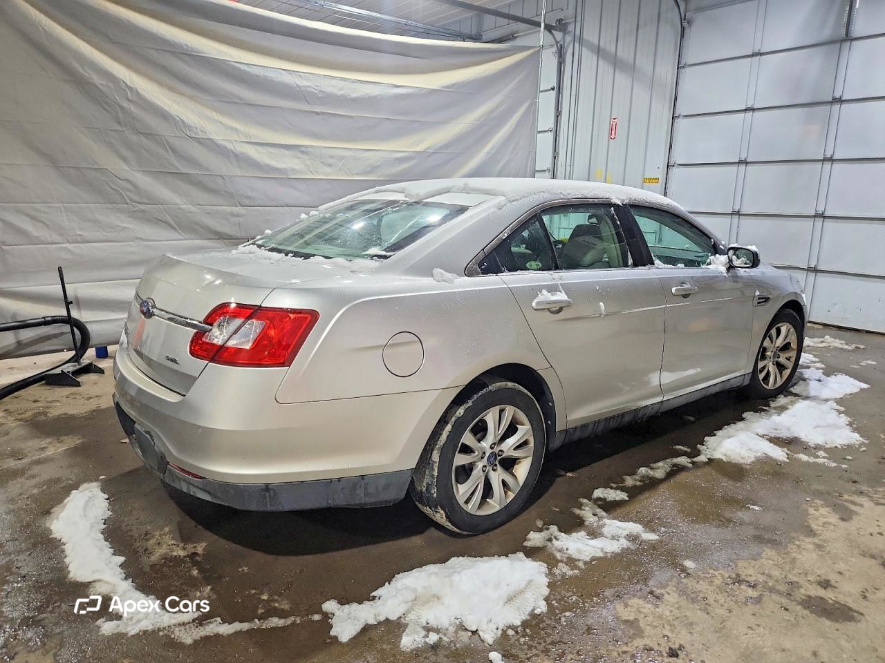 Ford Taurus 2010