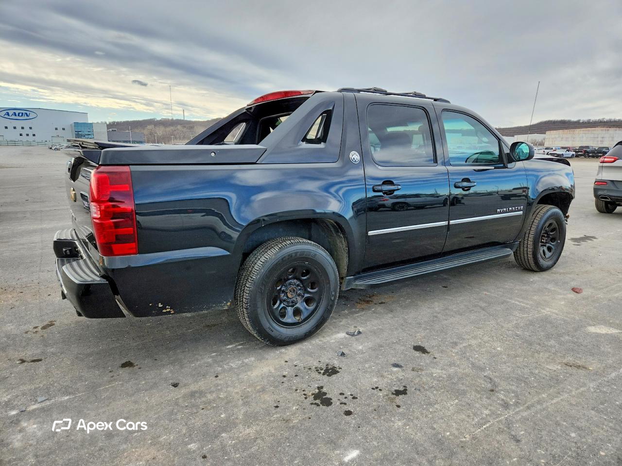 Chevrolet Avalanche 2013