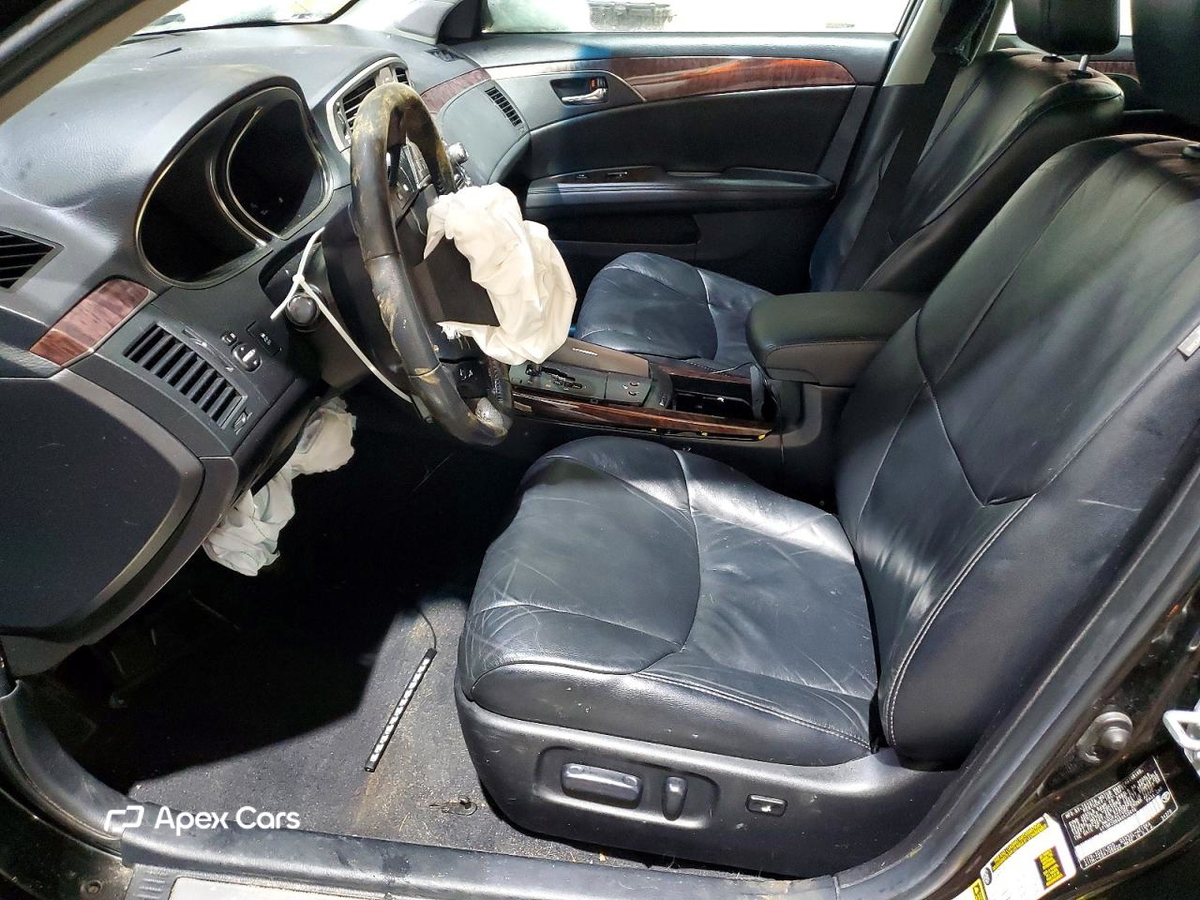Toyota Avalon 2011
