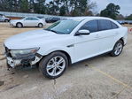 Ford Taurus 2015