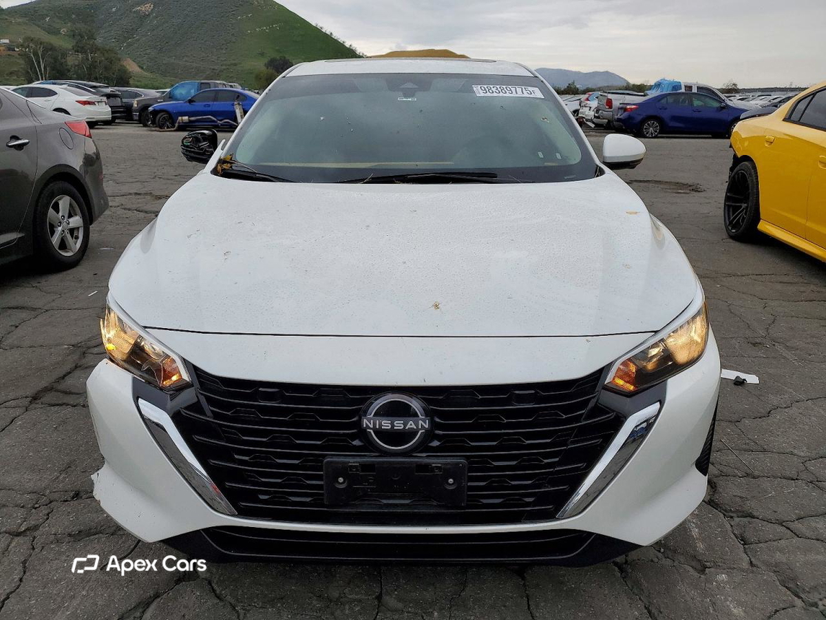 Nissan Sentra 2024