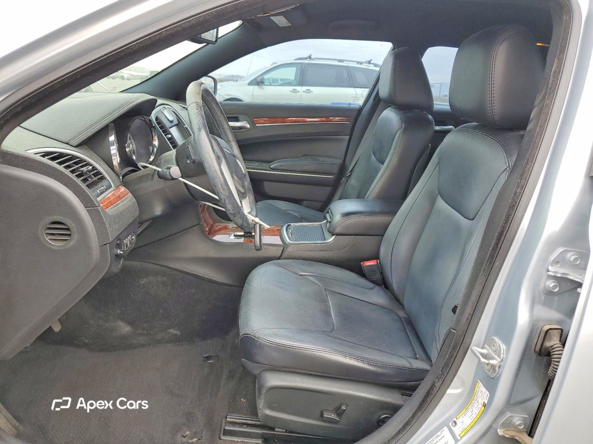 Chrysler 300 2013